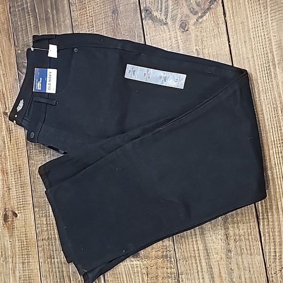 Old Navy Denim - OLD NAVY new NWT sz 16 black denim jeans Extra high rise Kicker boot cut